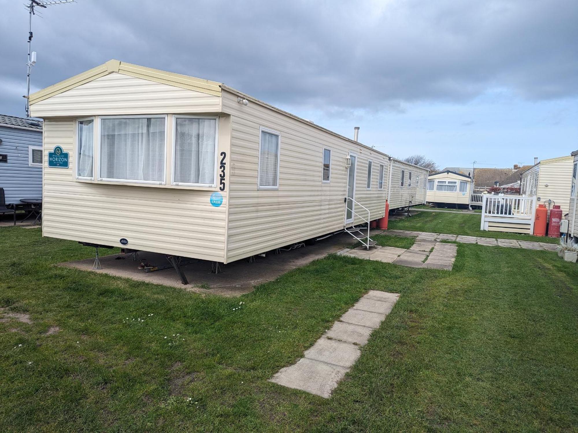 3 Bedroom Caravan, Sleeps 8 Lyons Lido Beach Prestatyn Εξωτερικό φωτογραφία
